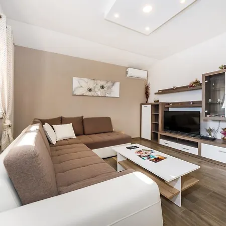 Appartamento Verunica Zara