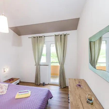 Verunica Apartment