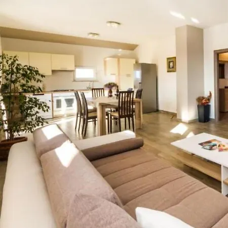 Apartment Verunica *